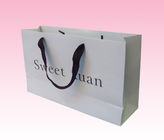 custom white paper gift bags manufacturer with 300gsm art paper